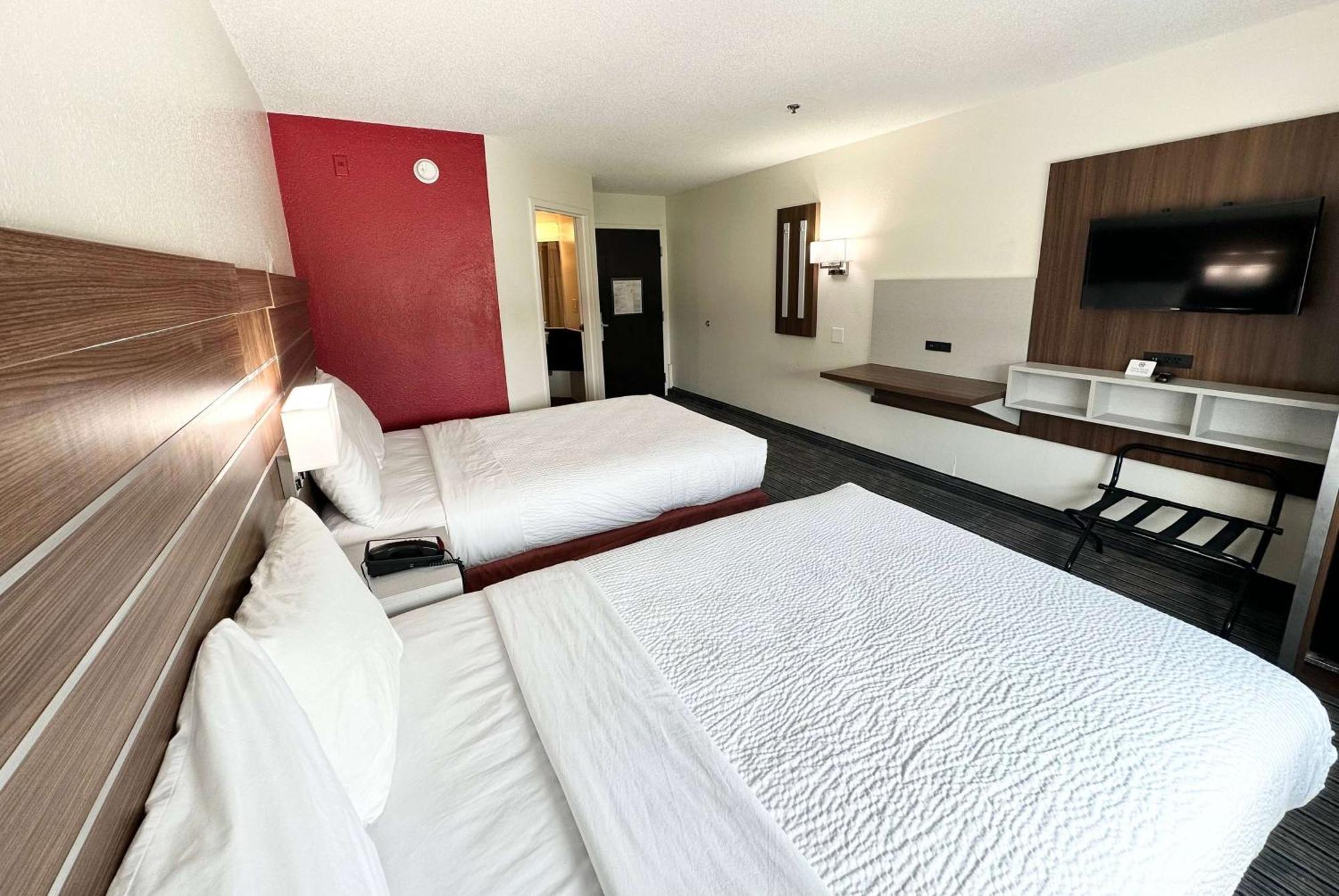 Ramada By Wyndham Lithia Springs Atlanta Hotel Buitenkant foto