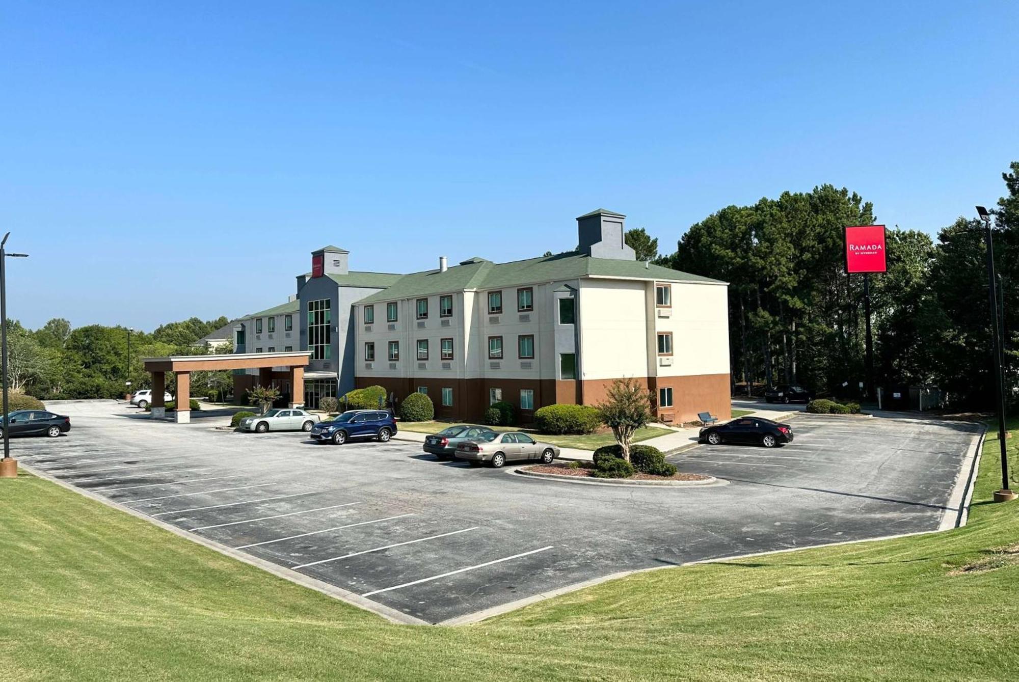 Ramada By Wyndham Lithia Springs Atlanta Hotel Buitenkant foto